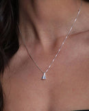 Colar Feminino Nossa Senhora Cravejada de Prata